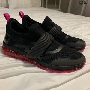 Erilisen Sneakers 👟